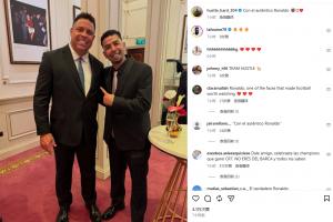 亚马尔父亲金球颁奖典礼与大罗合影：和真正的罗纳尔多在一起
